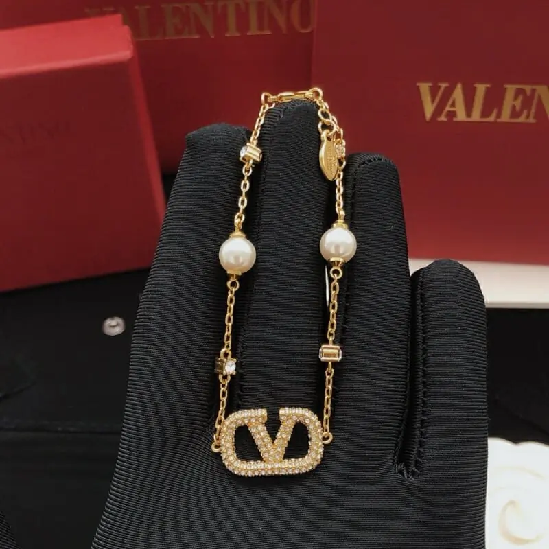 valentino bracelets pour femme s_12615453